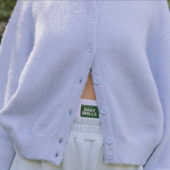 Daily Drills Button Up Sweater Light Blue Size M/L - Picture 3 of 6